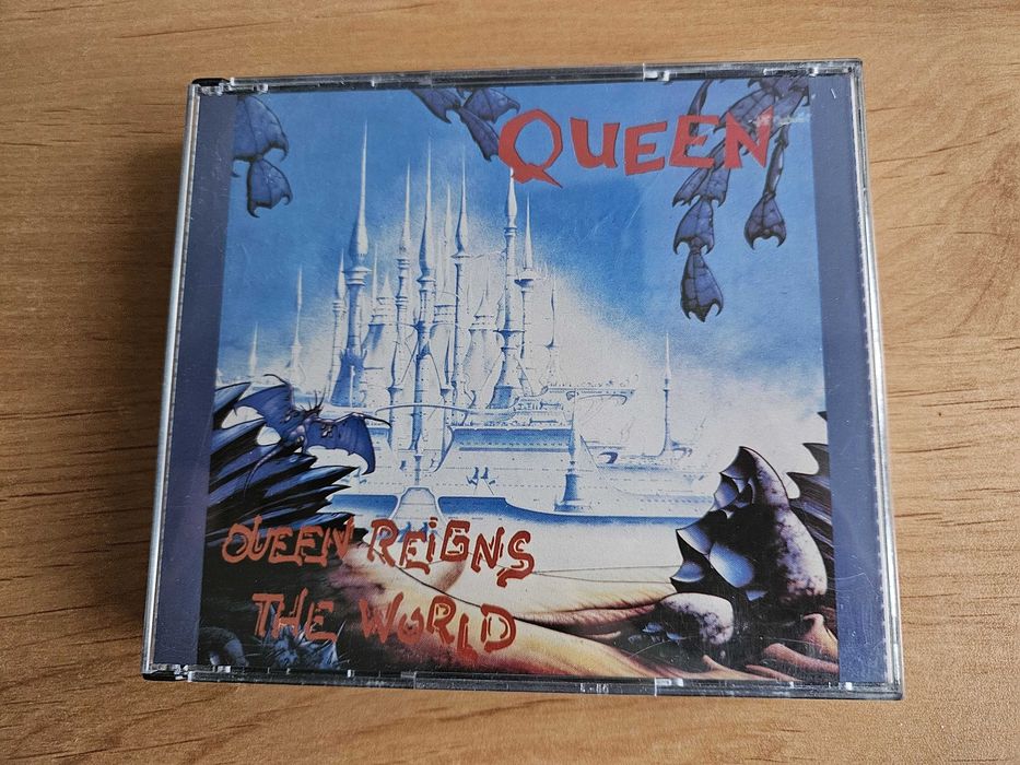 QUEEN  - Reigns The World 2 CD 1991 Germany (Three Cole Cats) Fat Box
