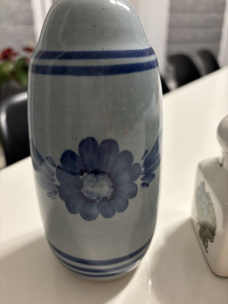Porcelanowe pieprznik, solniczki