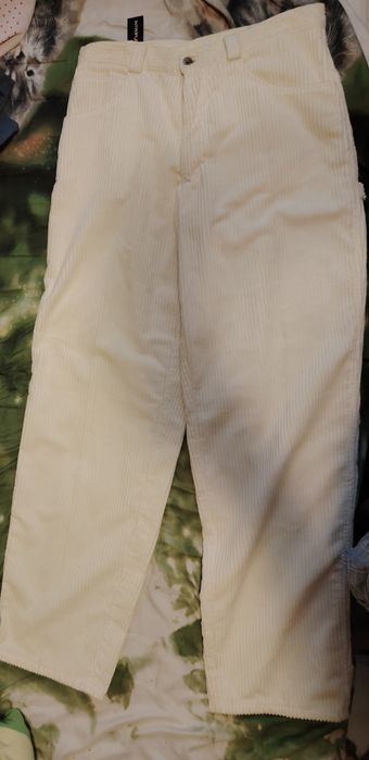 Mam do sprzedania spodnie marki emporio armani