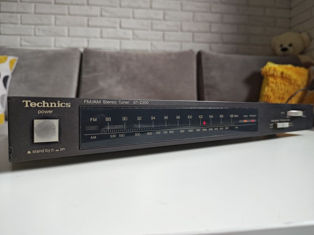 Tuner stereo Technics ST-Z200 AM/FM Hi Fi.
