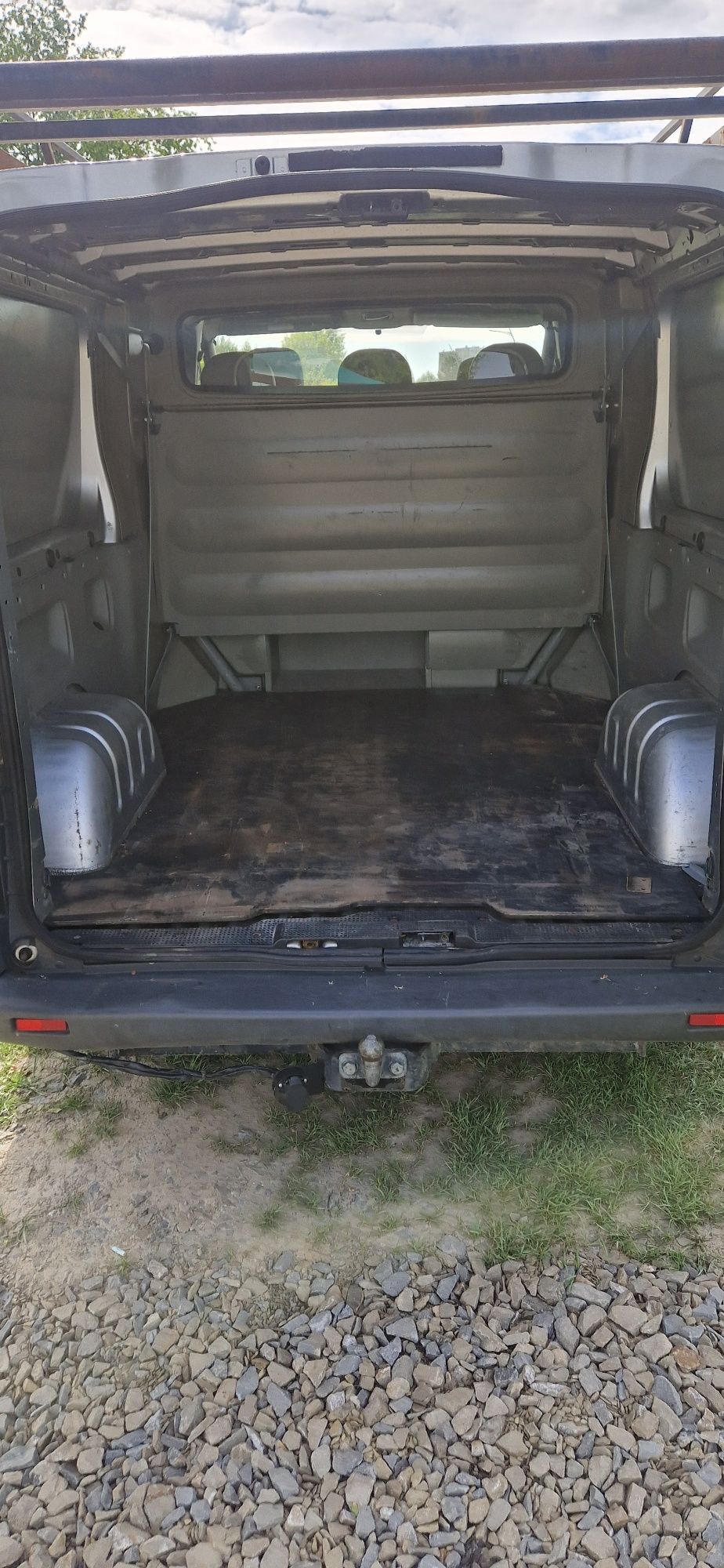 Renault Trafic Long brygadówka 6 osób Klima bagażnik