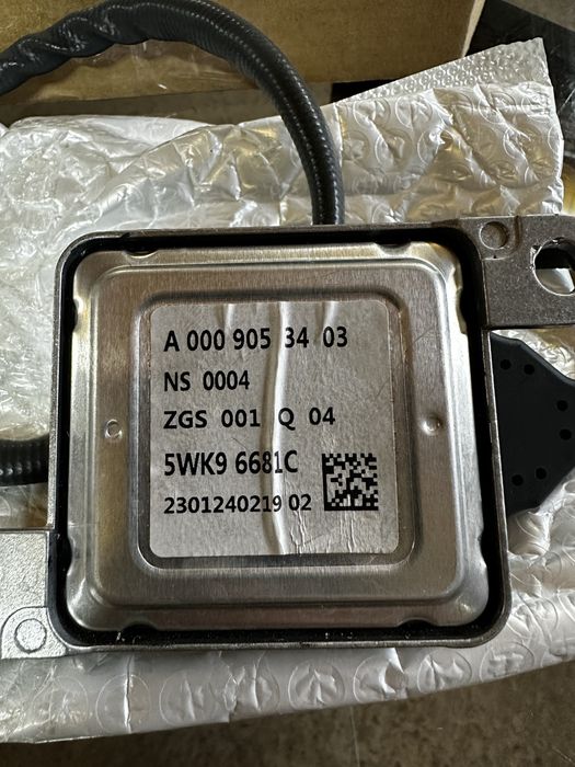 Датчик NOX (НОКС) на Mercedes W 906 216 216 319 516 519 A0009053403