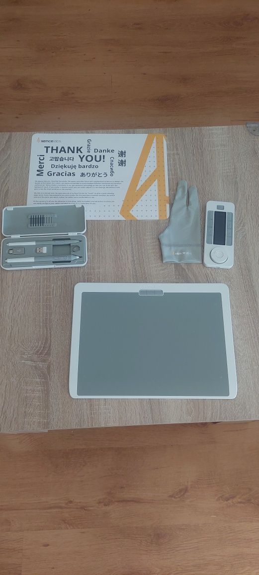 Xencelabs Pen Tablet Medium Bundle SE Tablet Graficzny