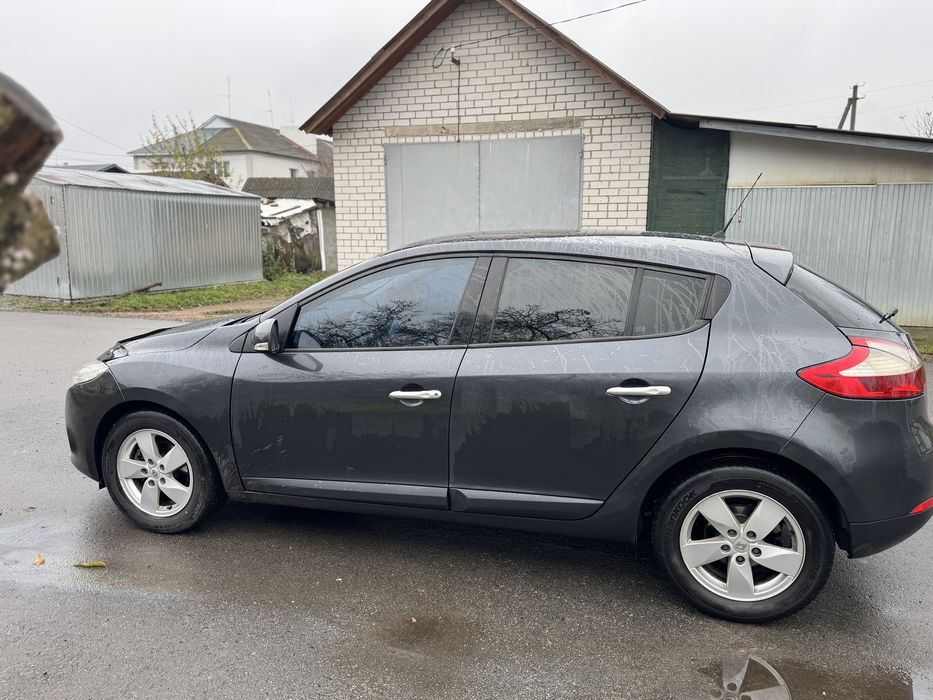 Продам Рено меган 3