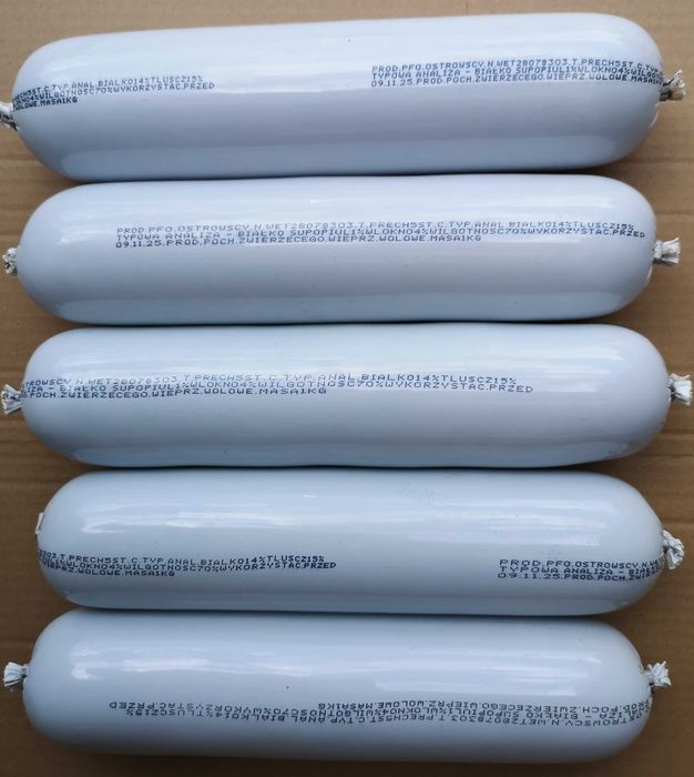 Kiełbasa dla psa 16szt PetFood 1KG wieprzowo-wołowa-KRÓTKO PO TERMINIE