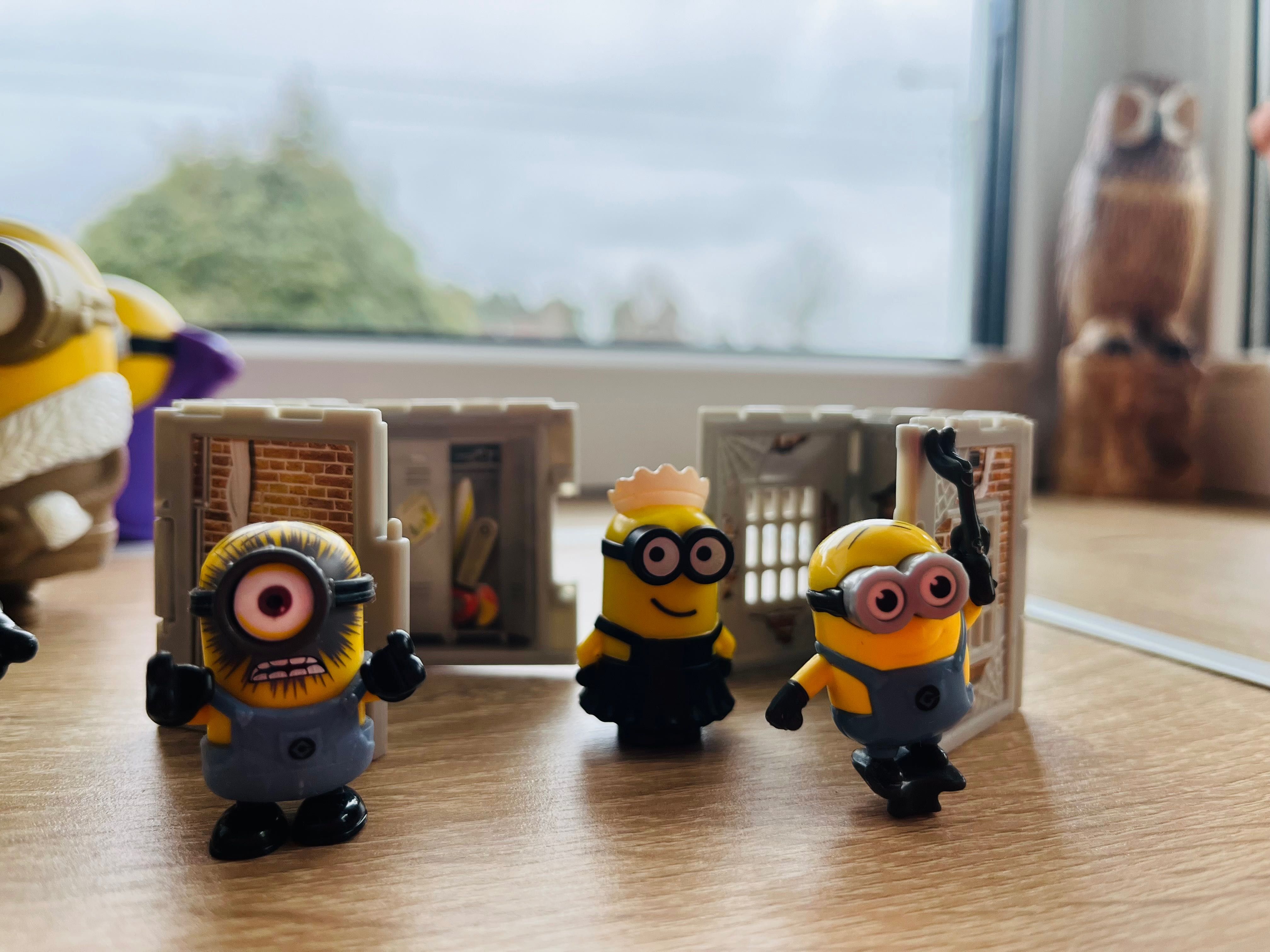 Zestaw figurek minionków