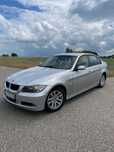 BMW e90 320i 2005r