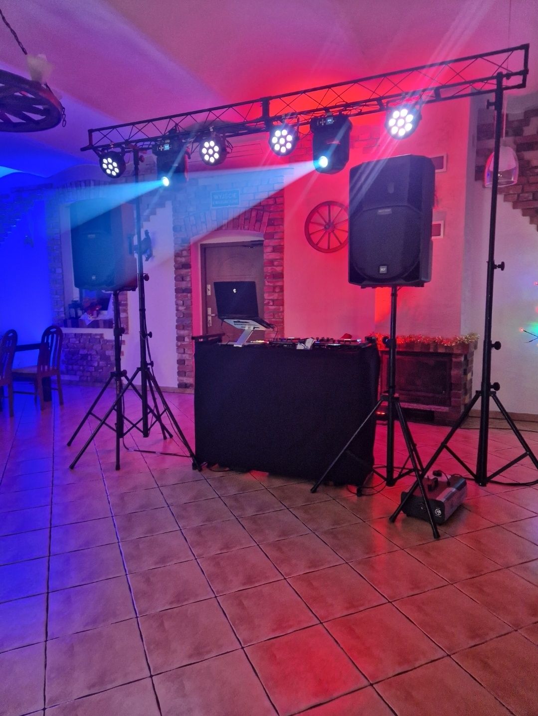 Głowy ruchome Spot Led 150W Pryzma