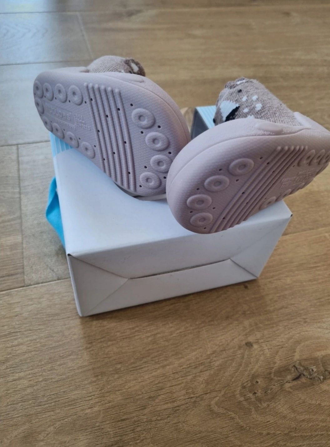 Nowe buty Attipas Zootopia Bear rozm. 22.5
