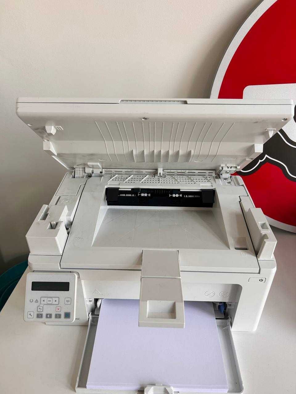 Принтер HP LaserJet Pro M130nw