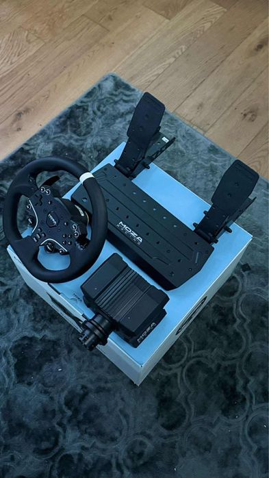 Kierownica Moza racing r5 Bundle Pc