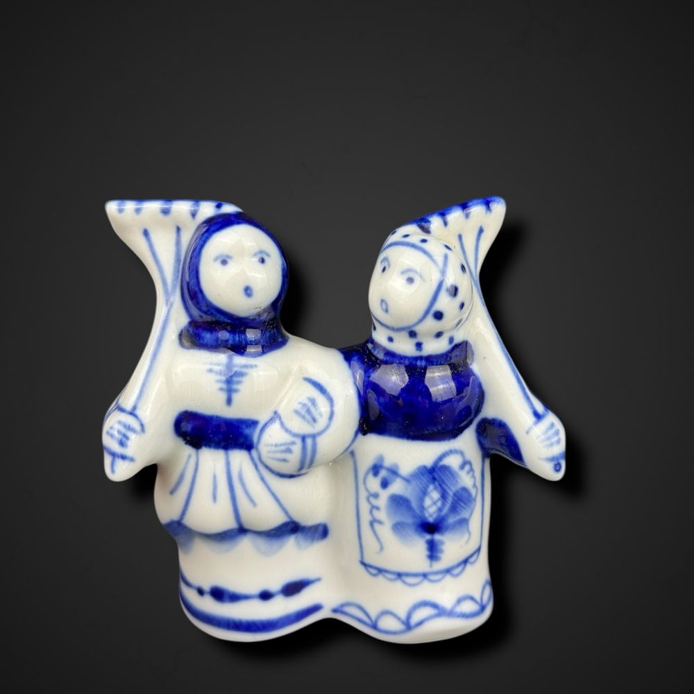 Porcelanowa figurka gżel sztuka ludowa b5/07227