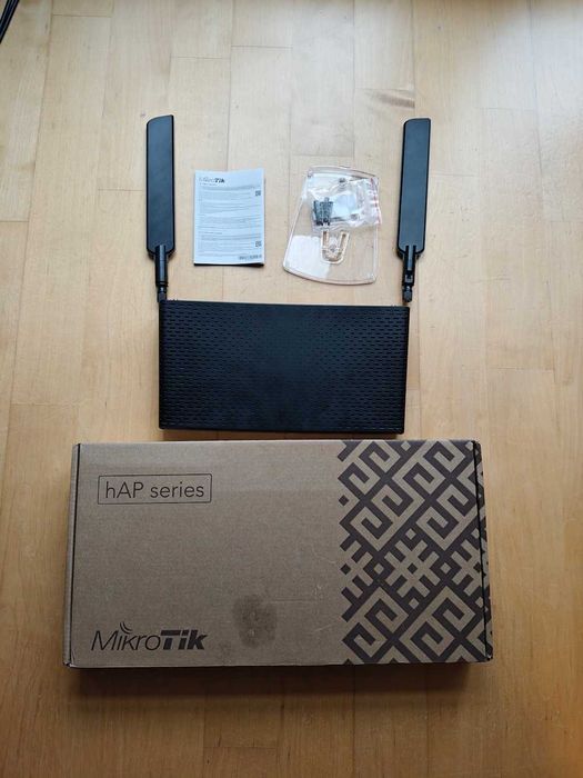 Sprzedam router MikroTik hAP ac³ - w pełni sprawny!