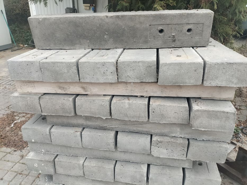 Stopy betonowe, fundamenty, nogi pod ambonę wiatę, zadaszenie