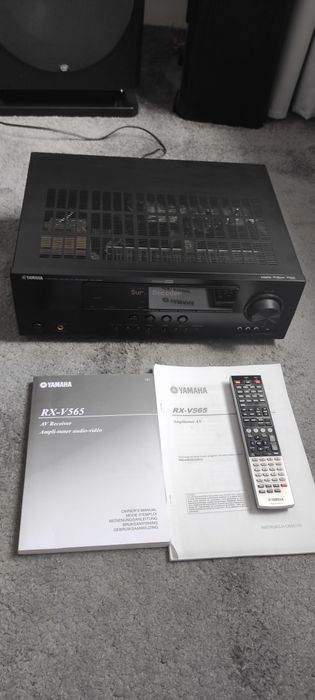Amplituner kino domowe i stereo Yamaha plus moduł bluetooth