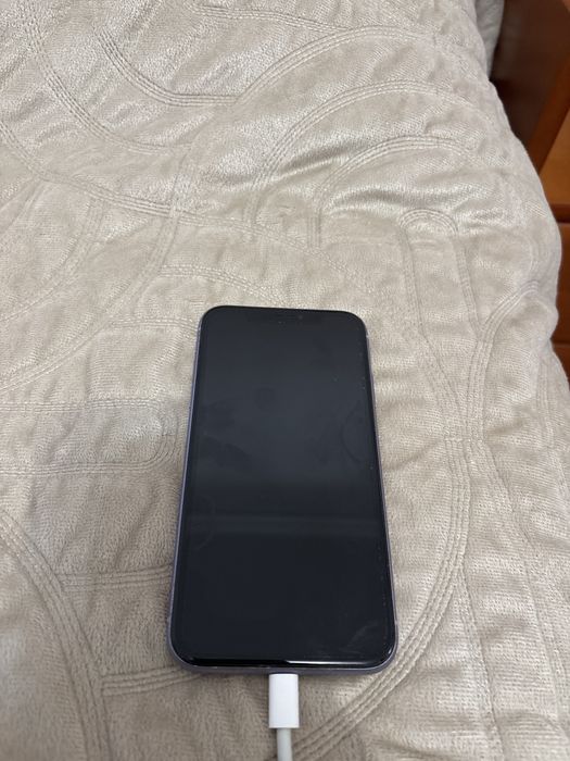 Iphone 11- Lilás