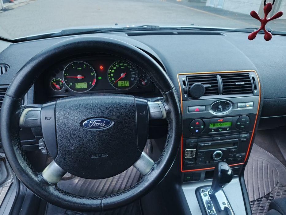 Авто Форд Мондео 2004г.