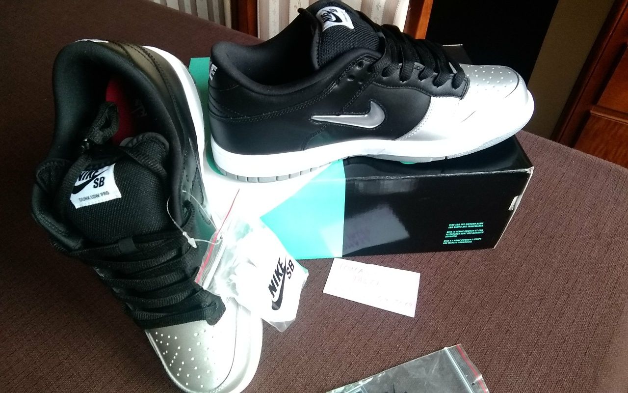 (roz. eur 44,5) Nike SB DUNK SUPREME (28,5 cm) czarne srebrne low
