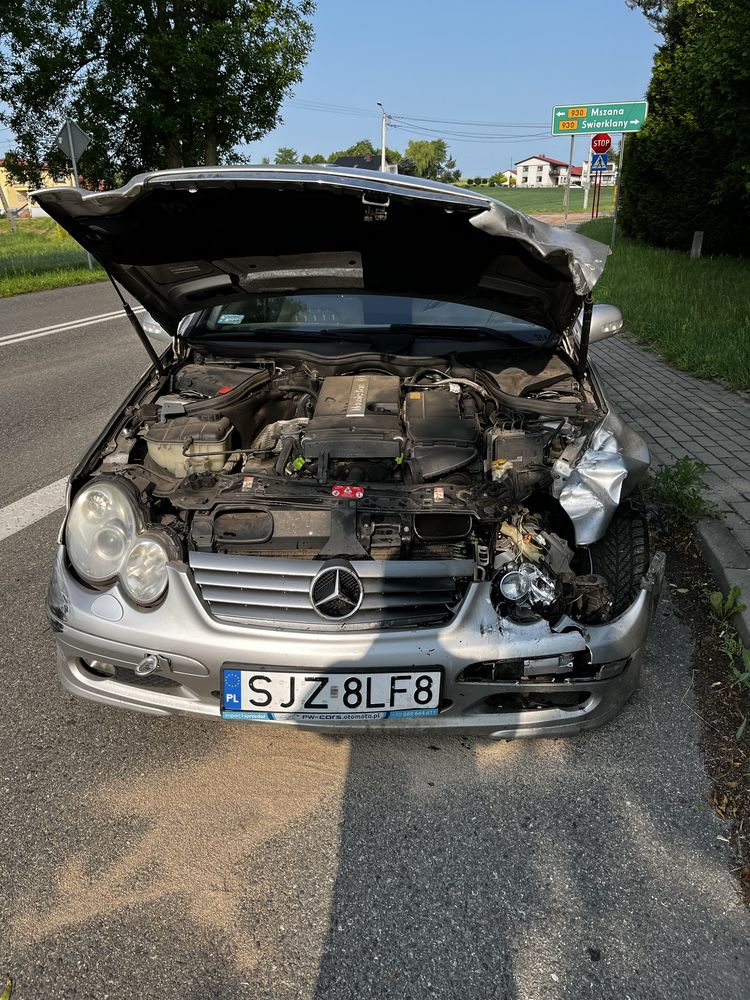 Mercedes w203 sport coupe uszkodzony