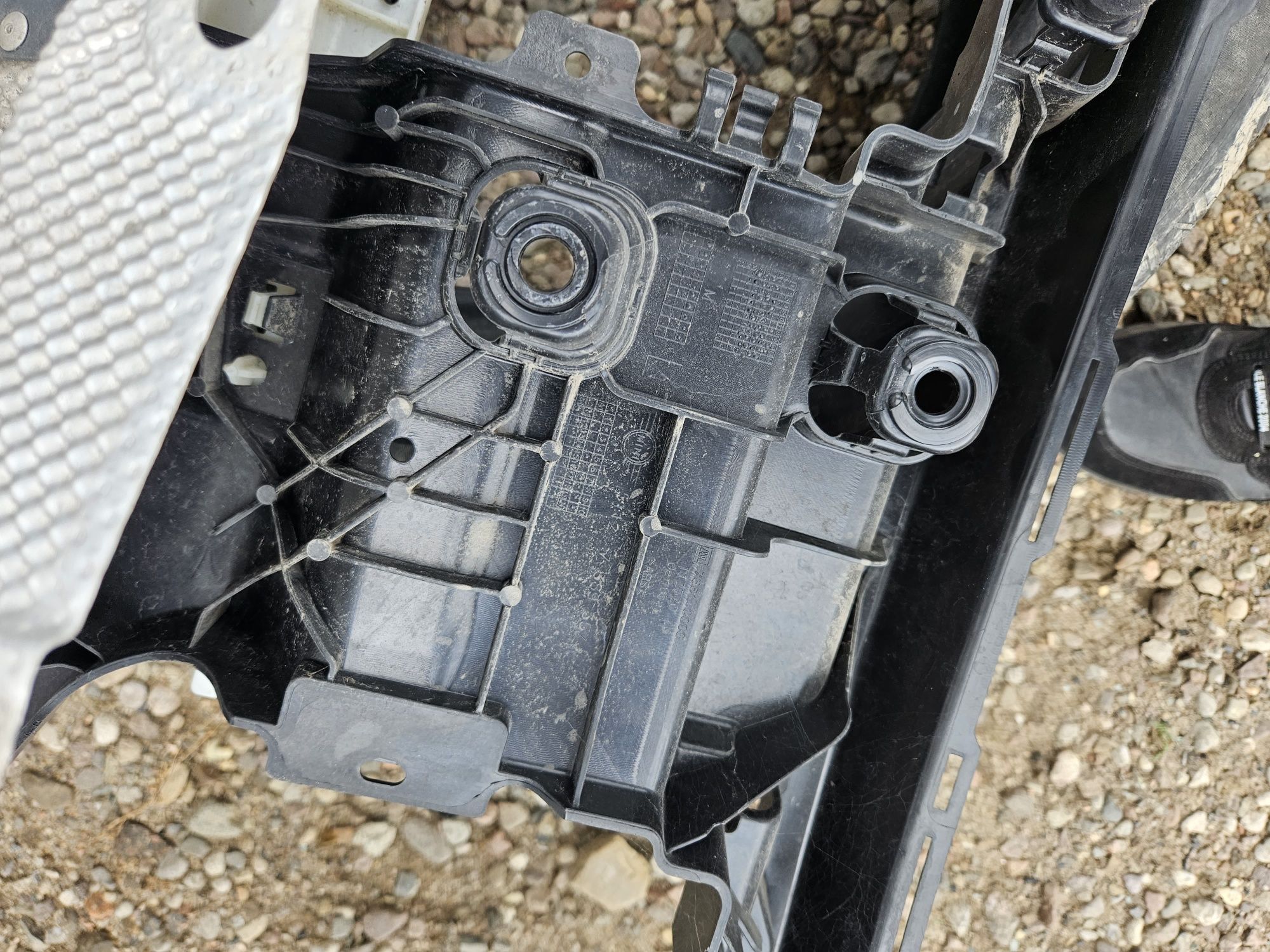 Mocowanie zderzaka tyl Mini F60 smart opener