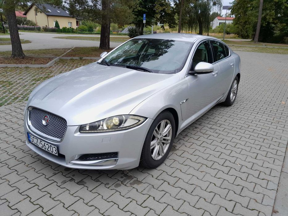 Jaguar XF 2012r.