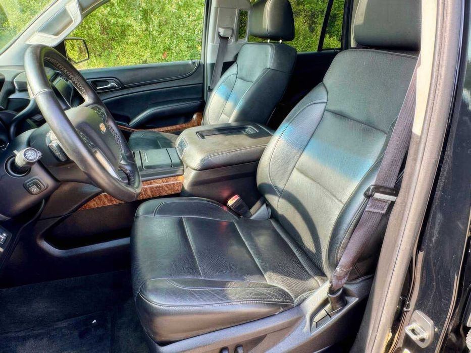 Chevrolet Tahoe      2015