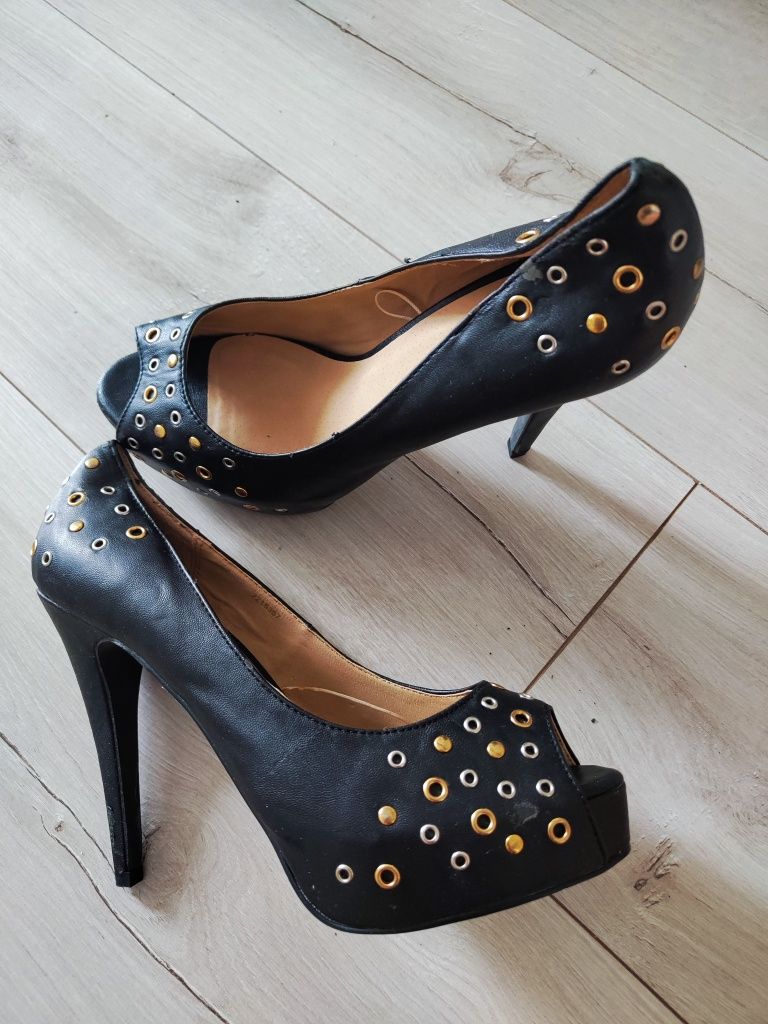 Nowe szpilki wysokie obcasy nity Atmosphere Primark 40