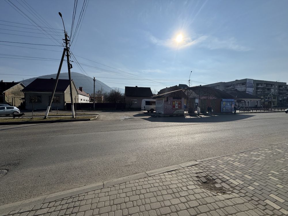 Продаються земельні ділянки в центрі м. Тячів (навпроти Alma)