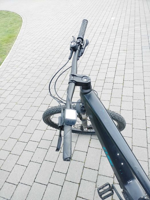 Rower Elektryczny Cube reaction on1 silnik Bosch