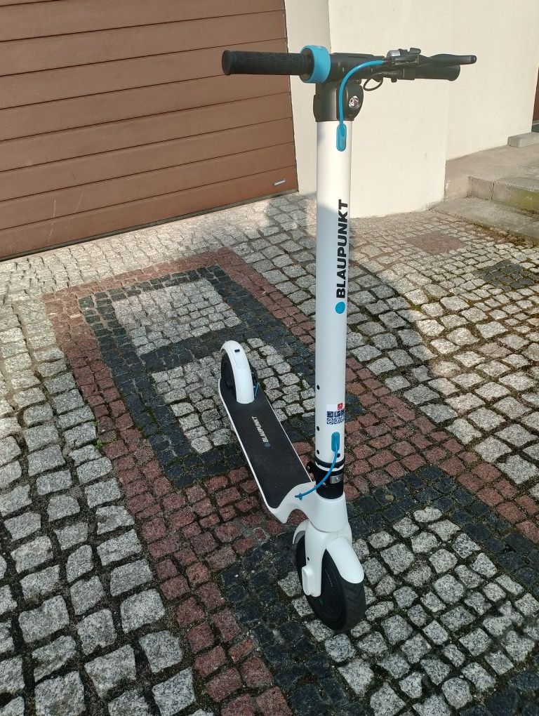 Hulajnoga elektryczna Blaupunkt ESC808