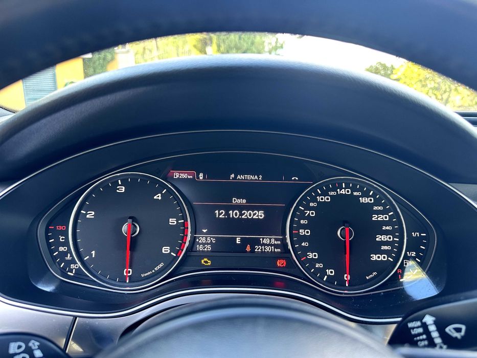 Audi A6 2.0 177cv SEDAN - 2012