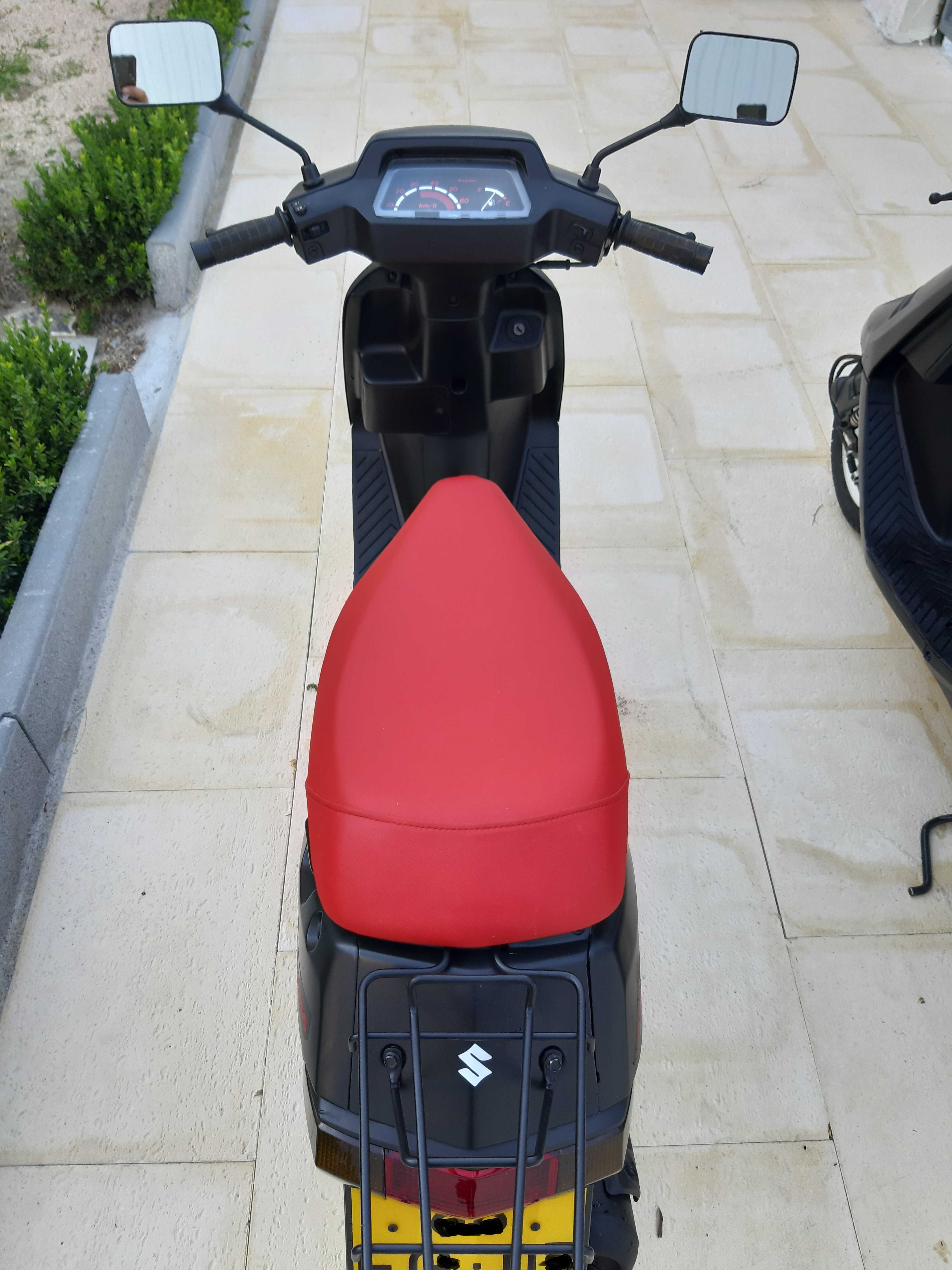 Vendo duas Scooter Suzuki Adress 50cc