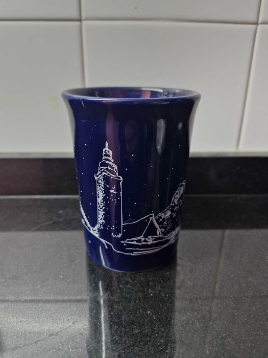 3 x Canecas com desenhos