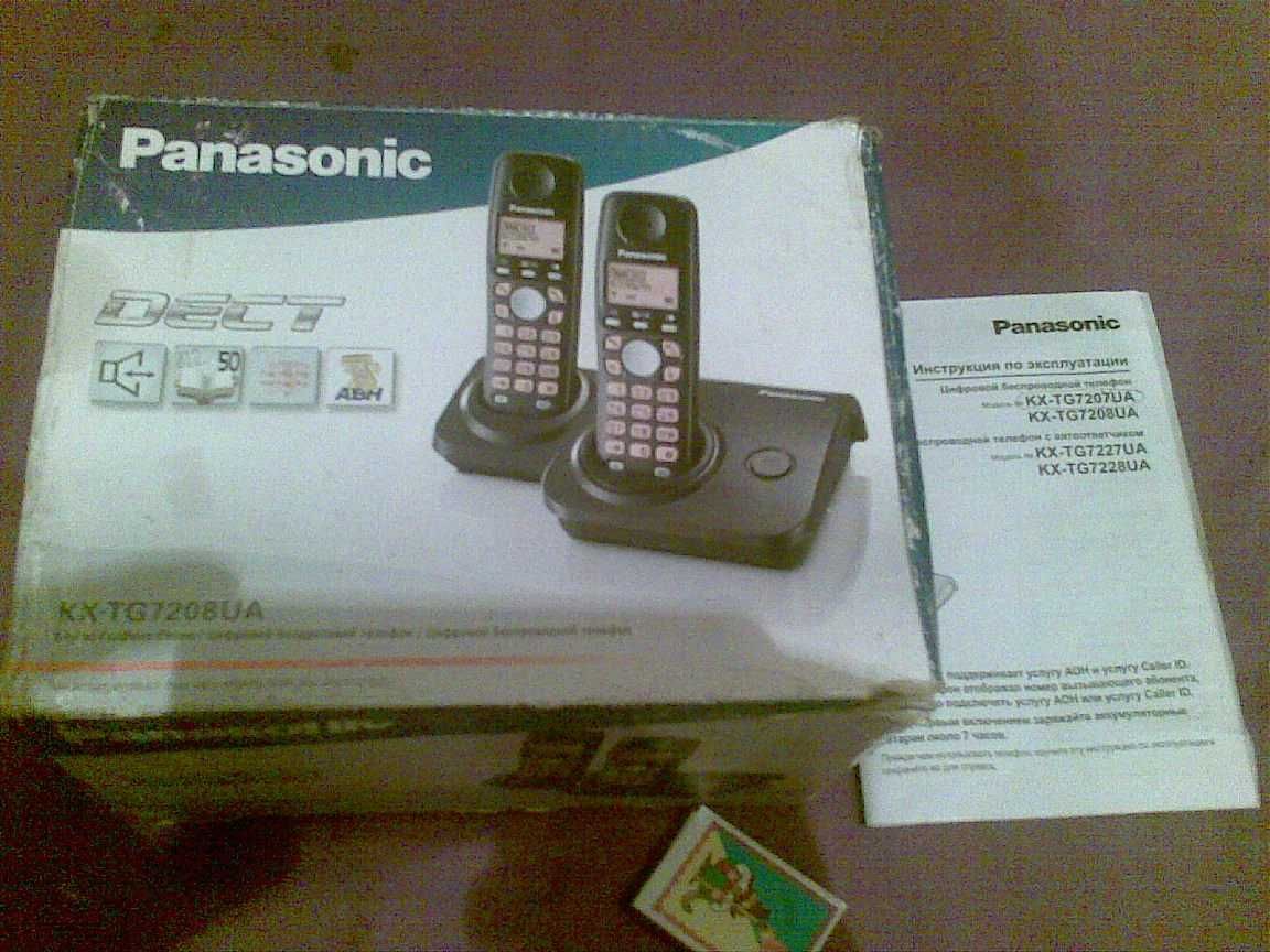 Радиотелефон "Panasonic KX-TG720UA".