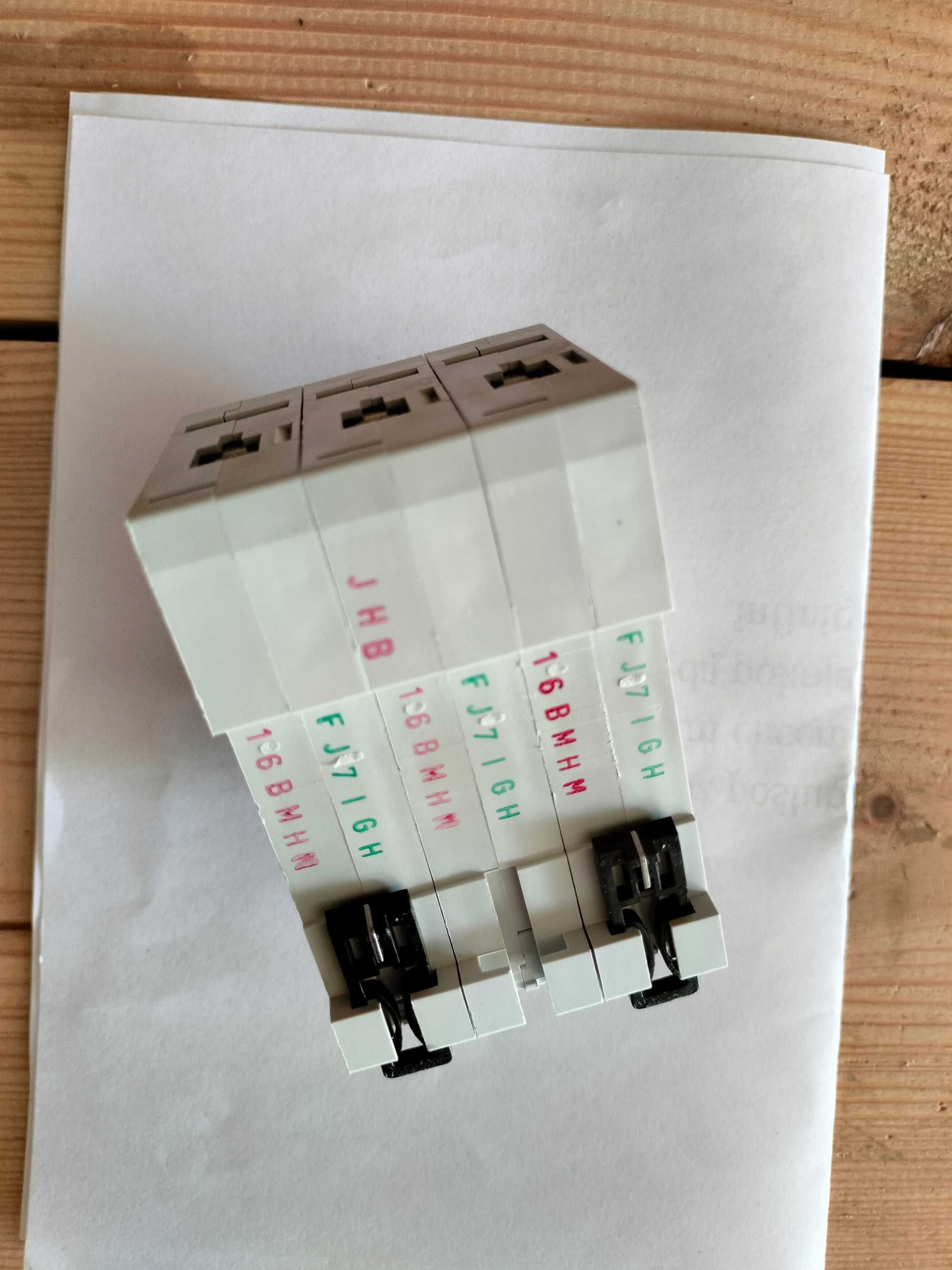 Wyłącznik nadprądowy 3P B 16A 6kA AC CLS6‑B16/3‑DP 270408