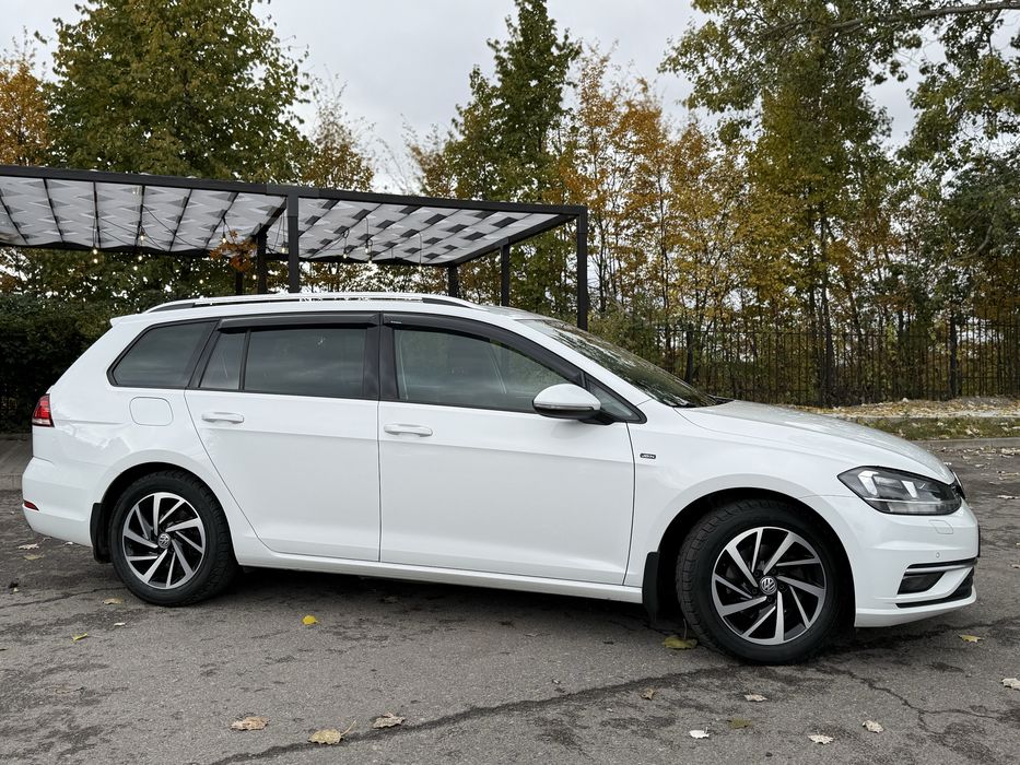 Авто у відмінному стані