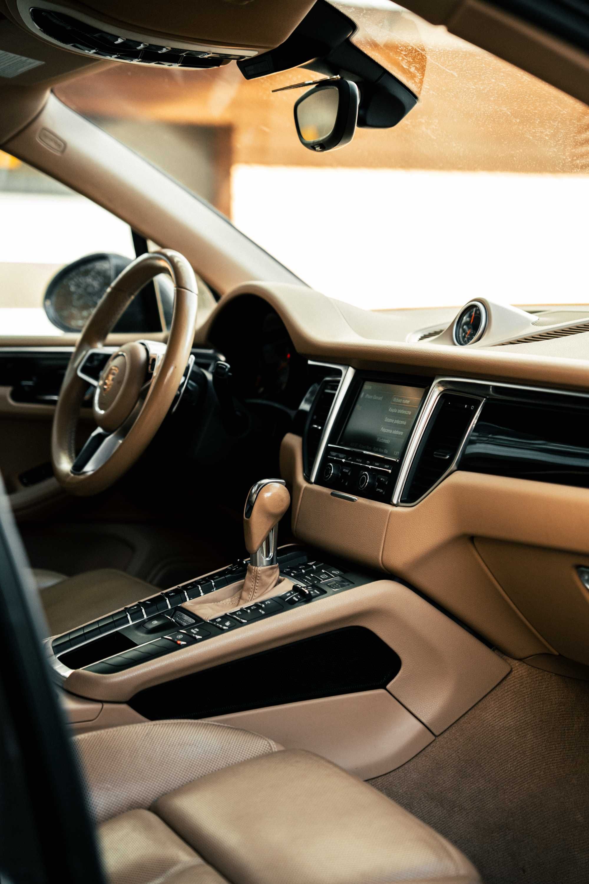 Wynajem Porsche Macan S (wynajem bez kaucji)