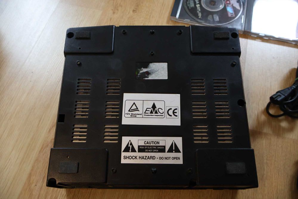 Konsola Sega Saturn Model 2 PAL Komplet Ładny 5 Gier Sonic Vipers NHL