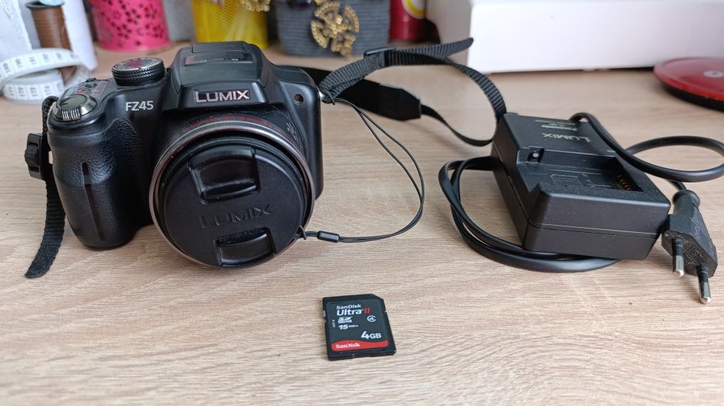 Panasonic Lumix DMC-FZ45