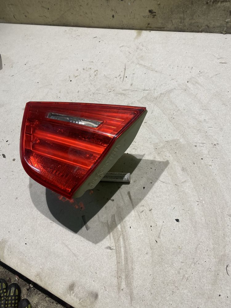 Lampa prawy tył prawa tylna w klape Bmw e90 lift lci