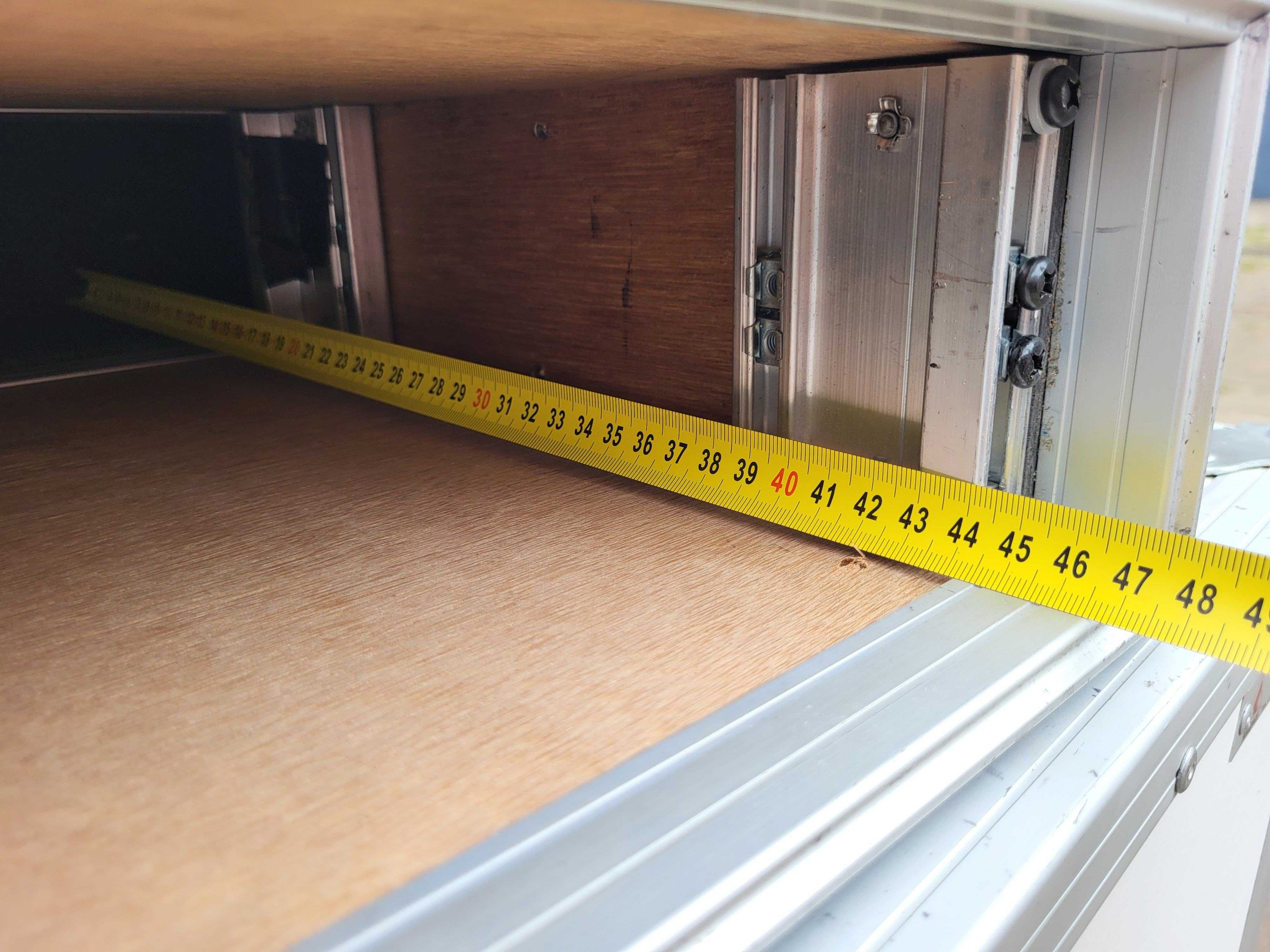 RACK 2U 2x szyna 31cm pomiędzy case  flightcase, kejs FAKTURA