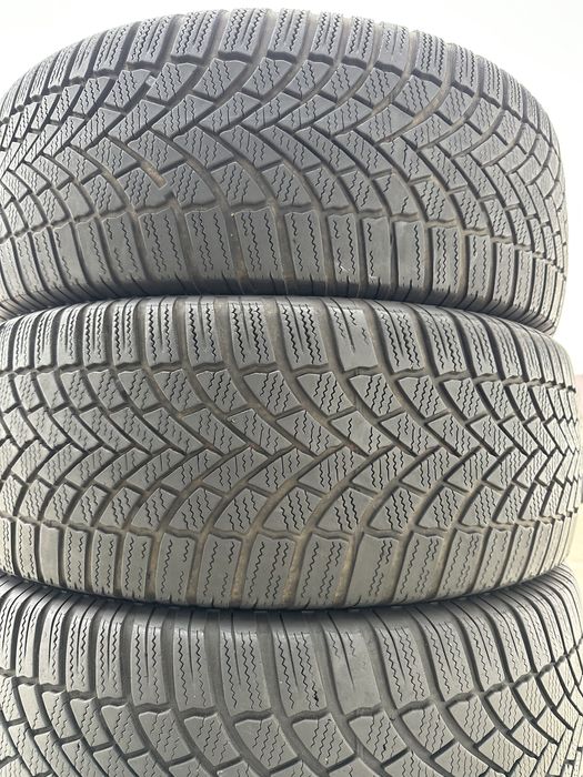 215/60/16 Bridgetsone Blizzak LM005
