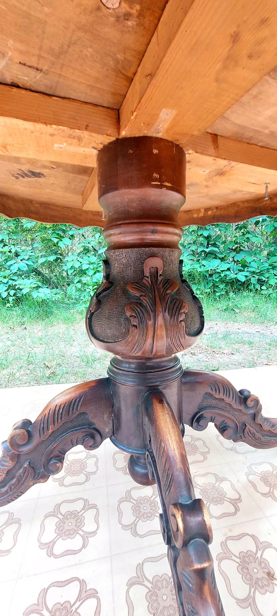 Stary stół drewniany około 120cm