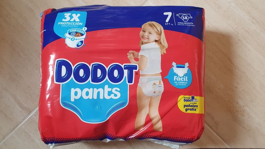 Fraldas Fralda Cuequinha Dodot tamanho 7 por abrir