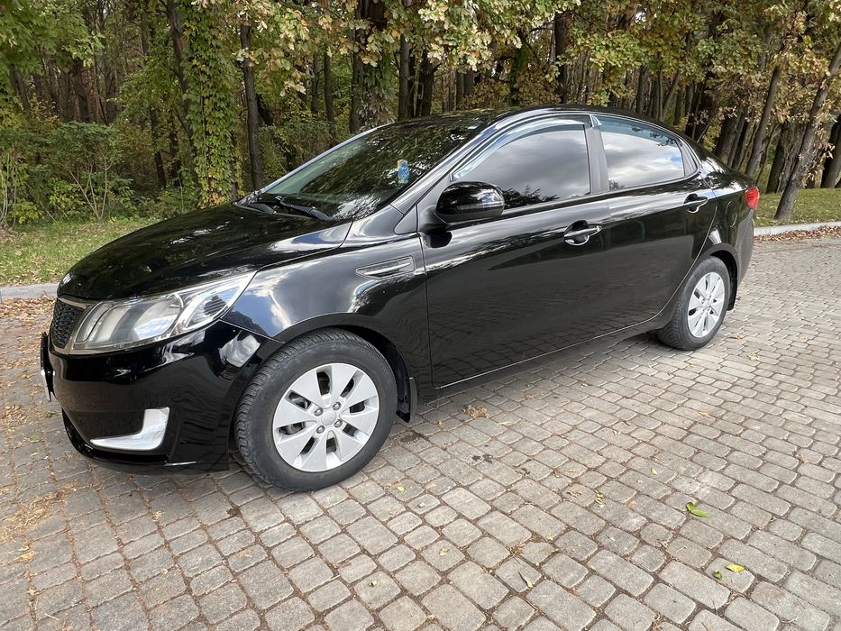 Оренда авто  kia rio 2012