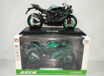 Kawasaki Ninja ZX-10R модель мотоцикла 1:9 со звуком и светом металл