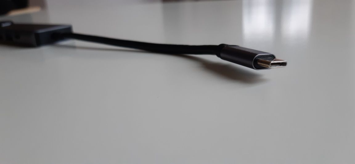 Stacja dokująca D-Link DUB-M520 alu, pudełko Prawie nowa