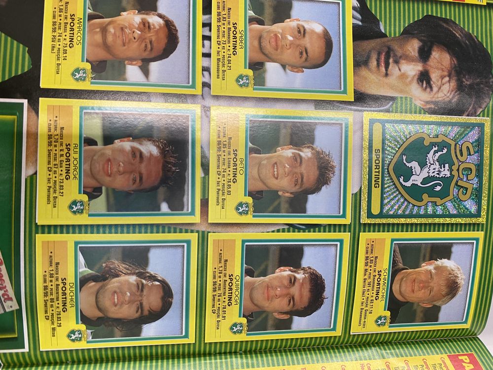 Caderneta cromos futebol epoca 99/00