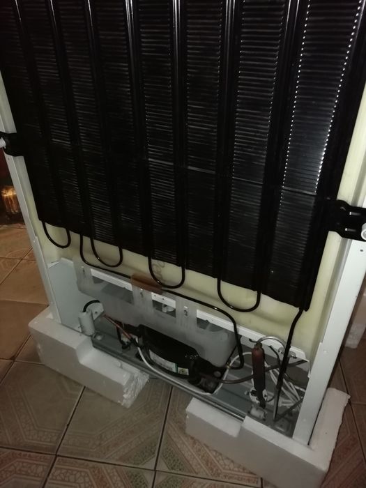 Морозильна камера Gorenje FN 61230 DW, гарний стан, мало працювала...