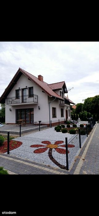 Przestronny dom z dala od miejskiego zgiełku
